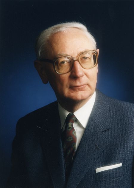 Oberkreisdirektor Werner Henke (Foto: © Stadt- und Kreisarchiv Paderborn)